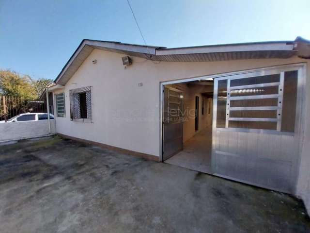 Casa para Venda em Guaíba, Cohab, 3 dormitórios, 2 banheiros, 1 vaga