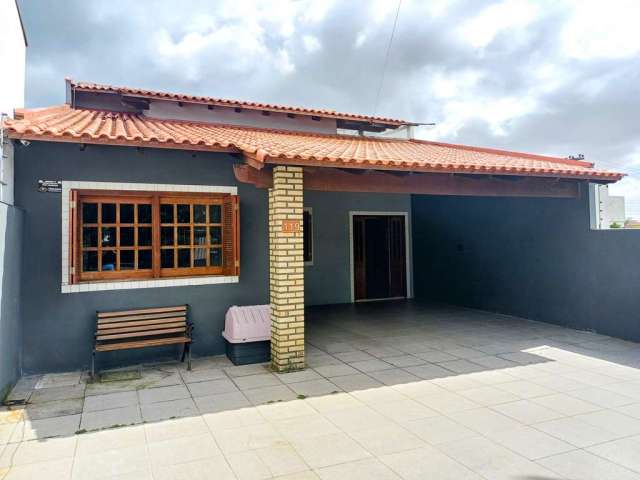 Casa com 3 quartos à venda na Rua Maestro Mendanha, 119, Jardim dos Lagos, Guaíba por R$ 580.000