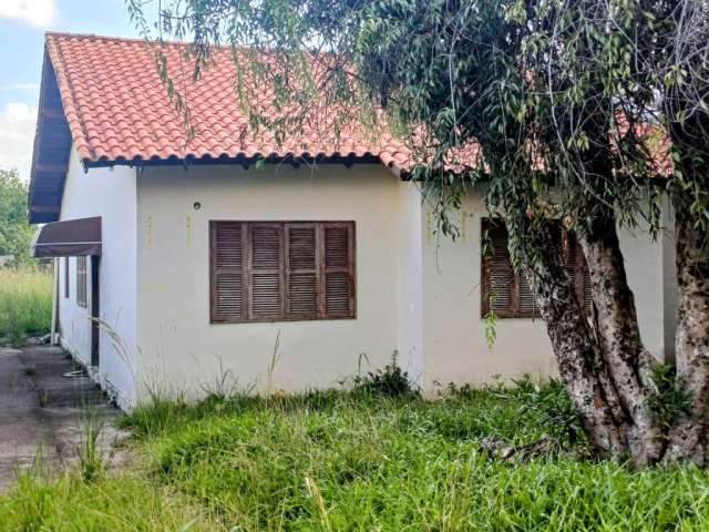 Casa com 2 quartos à venda na Avenida Brasil, 190, Alegria, Guaíba por R$ 400.000