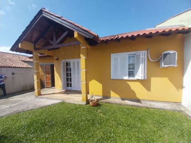 Casa com 2 quartos à venda na Rua Dezessete de Dezembro, 30, Jardim dos Lagos, Guaíba por R$ 550.000