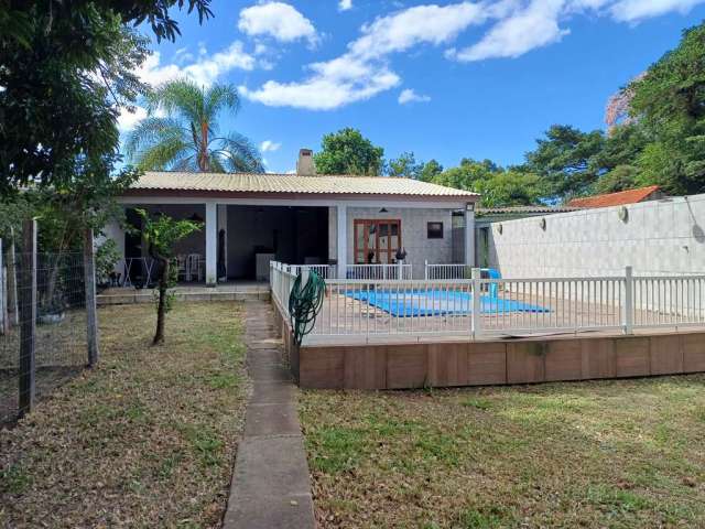 Casa com 4 quartos à venda na Avenida Brasil, 167, Alegria, Guaíba por R$ 430.000