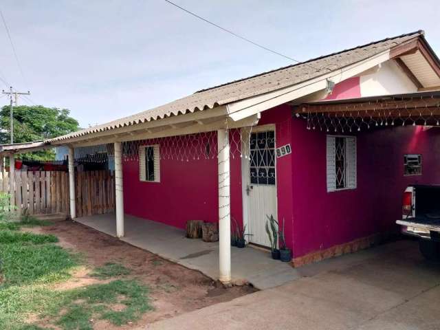 Casa com 2 quartos à venda na José Carlos Ferreira, 890, Vila Pedras Brancas, Guaíba por R$ 160.000