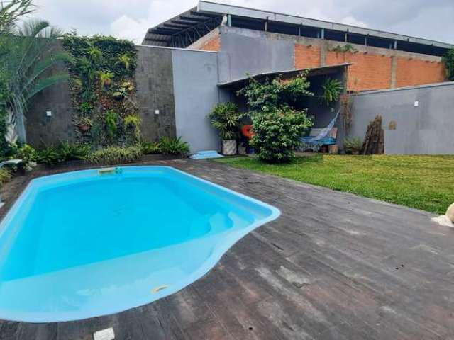 Casa com 3 quartos à venda na Rua Ivo Lessa Silveira, 160, Parque 35, Guaíba por R$ 1.200.000