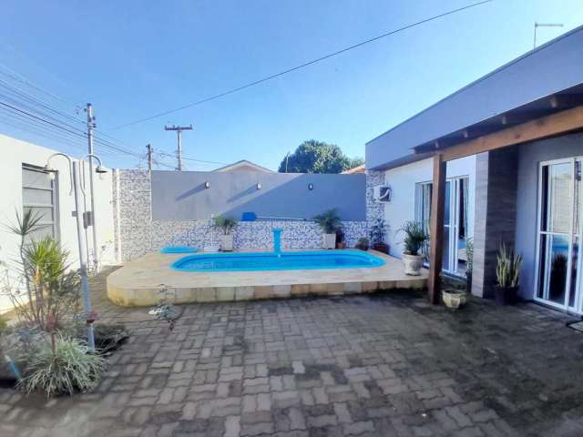 Casa com 3 quartos à venda na Avenida Assis Brasil, 631, Flórida, Guaíba por R$ 550.000