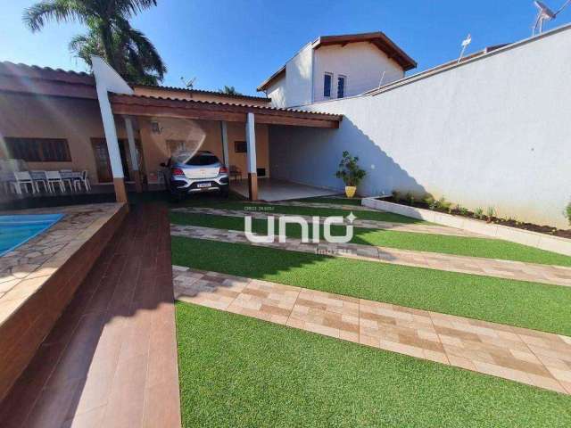 Casa com 3 dormitórios à venda, 198 m² por R$ 800.000,00 - Campestre - Piracicaba/SP