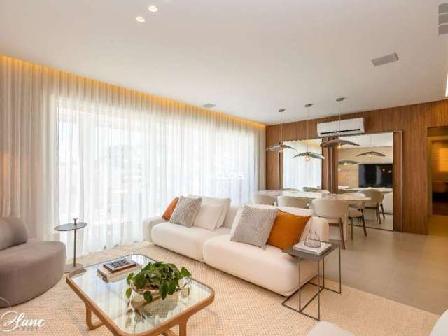 Apartamento com 3 suítes no Juvevê 154m²