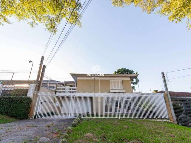 Casa à venda com 4 quartos no Jardim Social - Curitiba