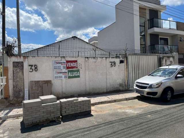 Barracão/Galpão para alugar, 231.00 m2 por R$3600.00  - Novo Mundo - Curitiba/PR