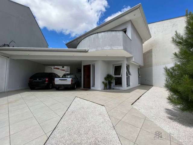 Casa Residencial com 3 quartos  à venda, 328.00 m2 por R$1499000.00  - Boqueirao - Curitiba/PR