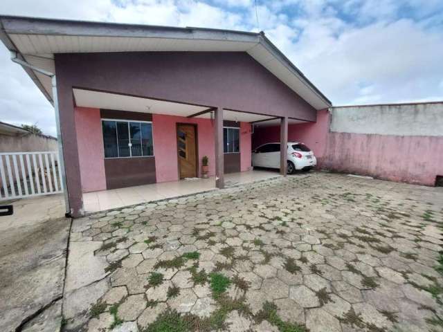 Casa para Venda em Guaratuba, Carvoeiro, 3 dormitórios, 1 suíte, 1 banheiro, 2 vagas