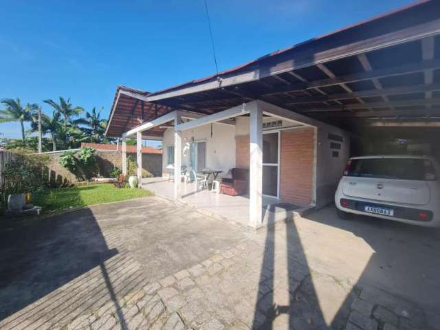 Casa para Venda em Guaratuba, Cohapar, 3 dormitórios, 1 banheiro, 1 vaga