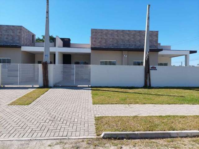 Casa para Venda em Guaratuba, Cohapar, 2 dormitórios, 1 suíte, 1 banheiro, 2 vagas