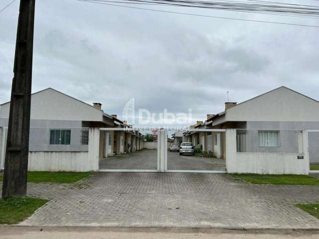 Casa em Condomínio para Venda em Guaratuba, Piçarras, 3 dormitórios, 2 suítes, 1 banheiro, 2 vagas