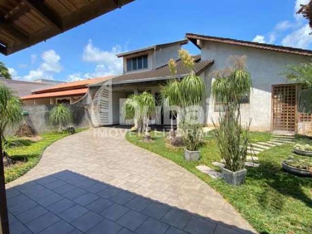 Casa / Sobrado para Venda em Itapoá, Cambiju, 2 dormitórios, 1 suíte, 1 banheiro, 1 vaga