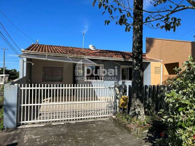 Casa para Venda em Guaratuba, Eliana, 3 dormitórios, 1 suíte, 1 banheiro, 2 vagas