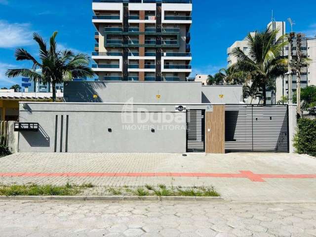 Casa para Venda em Guaratuba, Centro, 7 dormitórios, 2 suítes, 3 banheiros, 3 vagas