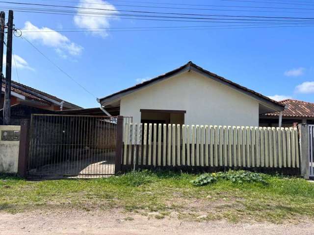 Casa para Venda em Guaratuba, Cohapar, 4 dormitórios, 1 suíte, 2 banheiros, 3 vagas