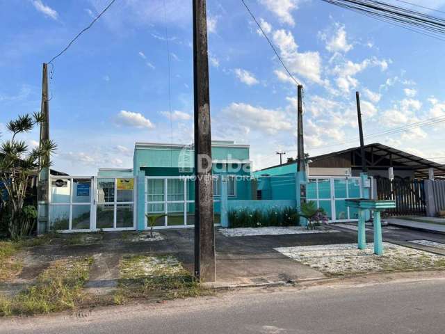 Casa para Venda em Guaratuba, Brejatuba, 2 dormitórios, 2 banheiros, 4 vagas