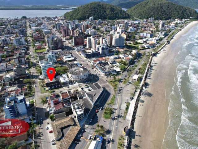 Residência na Praia Central