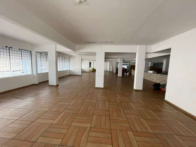 Sala comercial para locação na avenida brasil