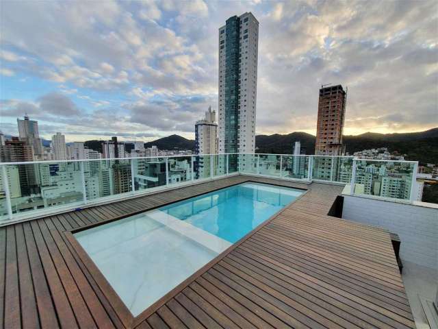 Apartamento à venda no bairro Pioneiros - Balneário Camboriú/SC