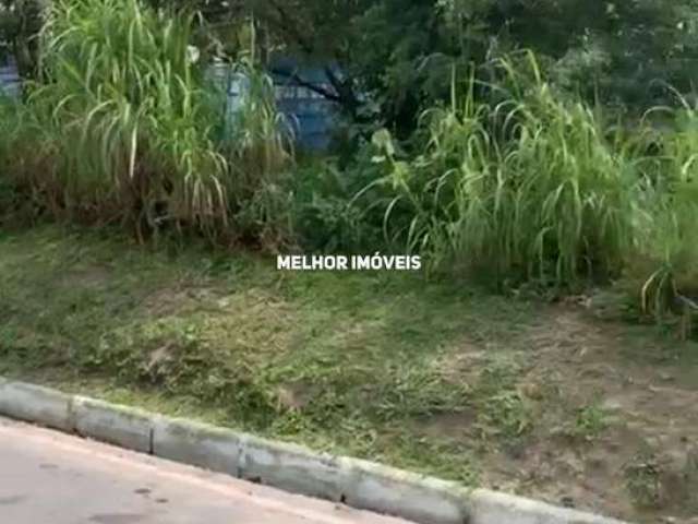 Terreno á venda na Quadra Mar em ótima localização na praia do Estaleirinho em Balneário Camboriú