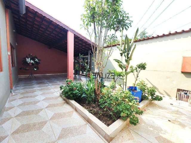 Casa com quintal e 3 dormitórios à venda, 132 m² por R$ 880.000 - Jardim Nova Indaiá - Indaiatuba/SP