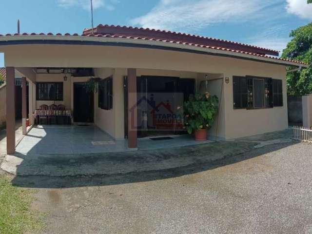 Casa com 1 suite + 2 dormitorios - garagem coberta