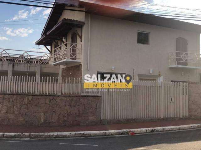 Sobrado com 3 dormitórios à venda, 160 m² por R$ 600.000,00 - Vila Jaboticabeira - Taubaté/SP