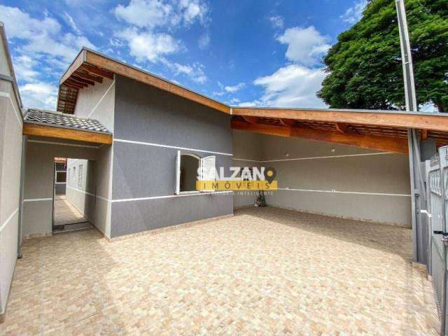 Casa com 5 dormitórios para alugar, 220 m² por R$ 3.440,00/mês - Vila São Geraldo - Taubaté/SP