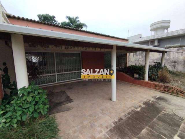 Casa com 3 dormitórios à venda, 400 m² por R$ 2.000.000,00 - Jardim das Nações - Taubaté/SP