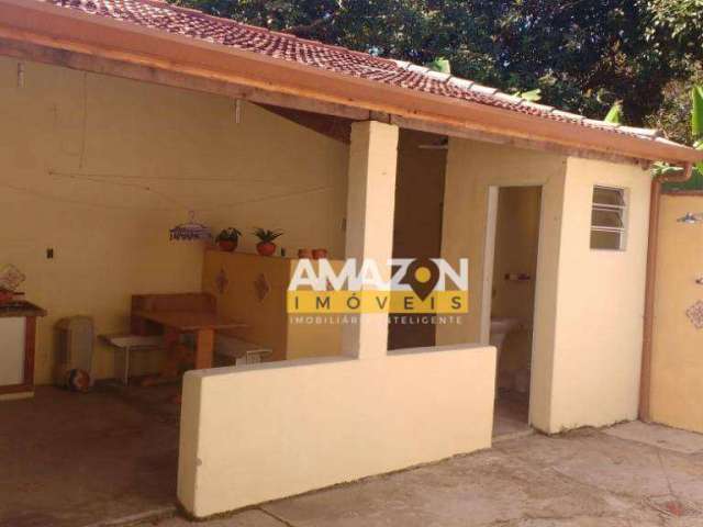 Casa com 3 dormitórios à venda, 115 m² por R$ 420.000,00 - Parque São Luís - Taubaté/SP