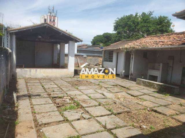 Casa com 4 dormitórios à venda, 440 m² por R$ 550.000,00 - Centro - Taubaté/SP