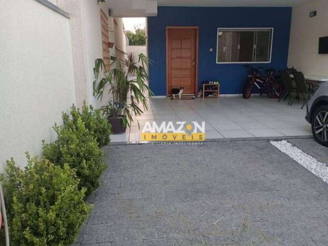 Casa com 3 dormitórios à venda, 160 m² por R$ 500.000,00 - Residencial Portal da Mantiqueira - Taubaté/SP