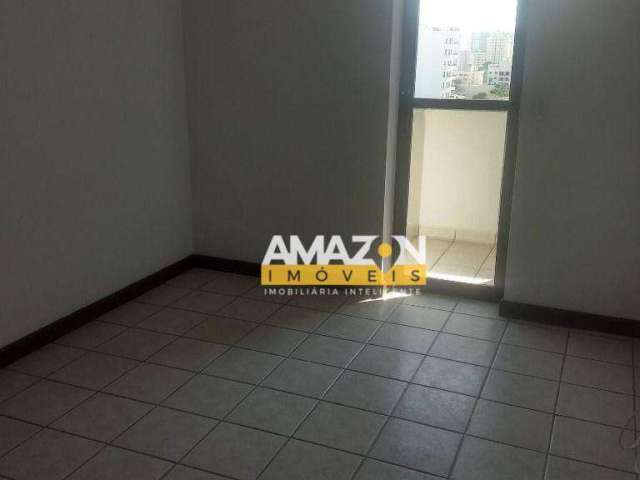 Apartamento com 3 dormitórios à venda, 111 m² por R$ 530.000,00 - Centro - Taubaté/SP