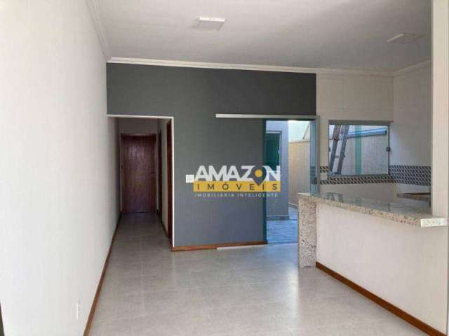 Casa com 1 dormitório à venda, 76 m² por R$ 300.000,00 - Barreiro - Taubaté/SP