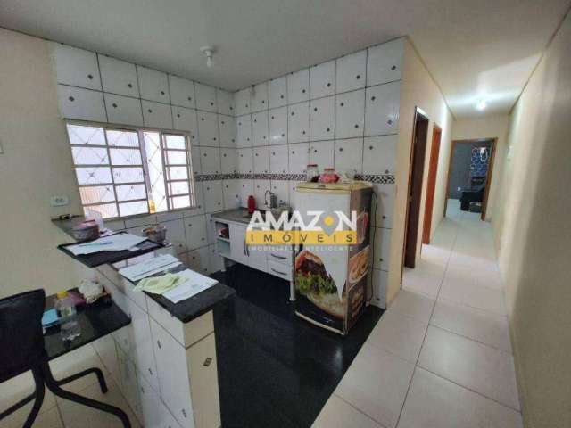 Casa com 2 dormitórios à venda, 123 m² por R$ 330.000,00 - Jardim Gurilândia - Taubaté/SP