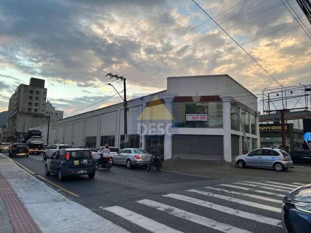 Sala Comercial para locação anual na Avenida do Estado esquina com a Rua Uganda - Bairro das Nações