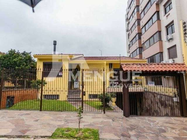 Casa com 3 quartos à venda na Rua Congo, 320, Vila Ipiranga, Porto Alegre por R$ 950.000