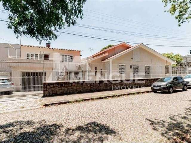 Casa com 3 quartos à venda na Avenida Benno Mentz, 1387, Vila Ipiranga, Porto Alegre por R$ 1.020.000