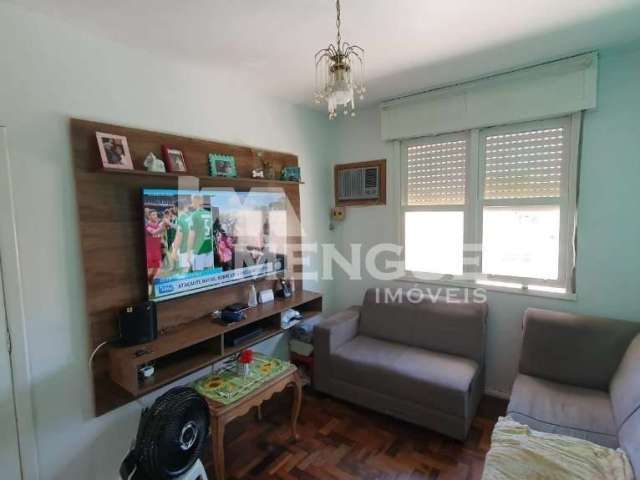 Apartamento com 3 quartos à venda na Avenida do Forte, 697, Vila Ipiranga, Porto Alegre por R$ 290.000