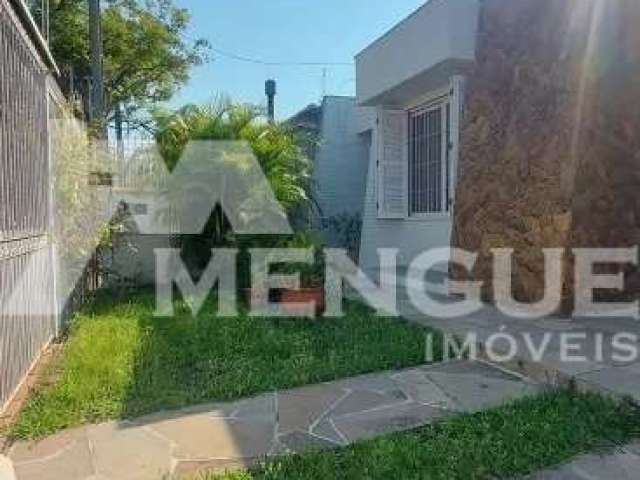 Casa com 3 quartos à venda na Rua Gaston Englert, 475, Vila Ipiranga, Porto Alegre por R$ 900.000