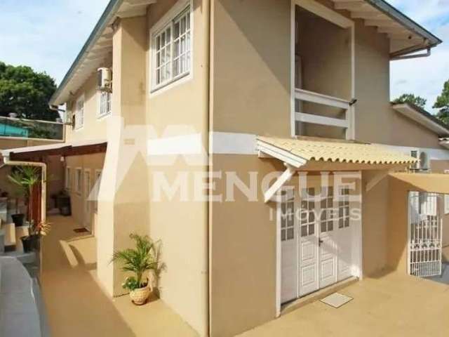 Casa com 3 quartos à venda na Rua Paul Harris, 780, Jardim Itu Sabará, Porto Alegre por R$ 854.000