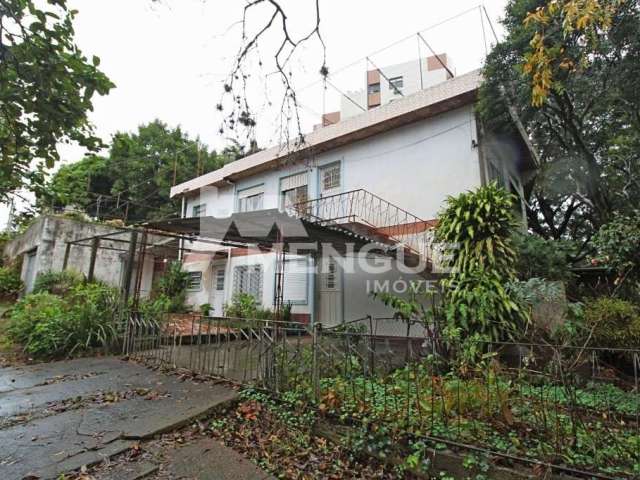 Casa com 3 quartos à venda na Fontoura Xavier, 383, Cristo Redentor, Porto Alegre por R$ 1.200.000