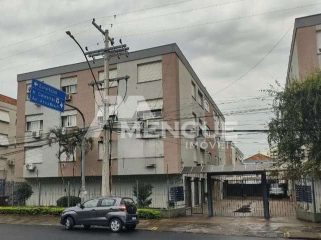 Apartamento com 3 quartos à venda na Rua Doutor João Simplício Alves de Carvalho, 775, Vila Ipiranga, Porto Alegre por R$ 450.000