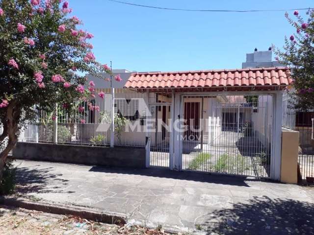 Casa com 3 quartos à venda na Rua Abílio Miller, 194, Jardim Itu Sabará, Porto Alegre por R$ 750.000