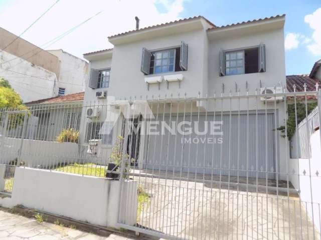 Casa com 7 quartos à venda na Rua Engenheiro Ryff, 137, Jardim São Pedro, Porto Alegre por R$ 1.200.000