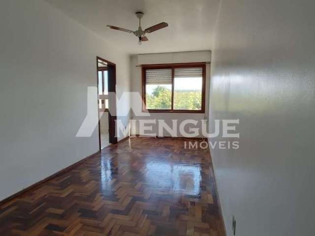 Apartamento com 2 quartos à venda na Rua Ricalde Marques, 242, Jardim São Pedro, Porto Alegre por R$ 235.000