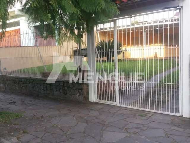 Casa com 2 quartos à venda na Mãe Apolinária Matias Batista, 171, Alto Petrópolis, Porto Alegre por R$ 580.000