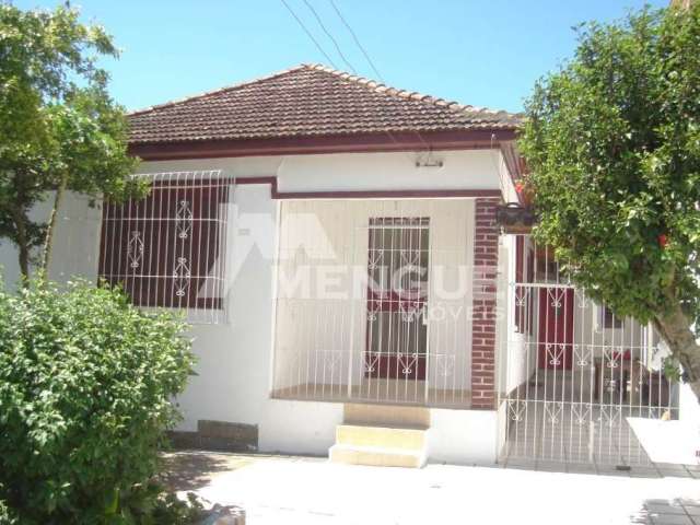 Casa com 1 quarto à venda na Avenida Ipê, 280, Vila Jardim, Porto Alegre por R$ 586.000